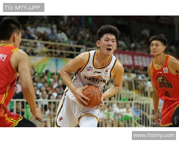 辽宁男篮成功逆袭击败广东队，将领先优势扩大至队伍第一名